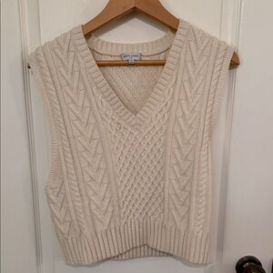 Petite Studio Women's V-Neck Cream Sweater Vest